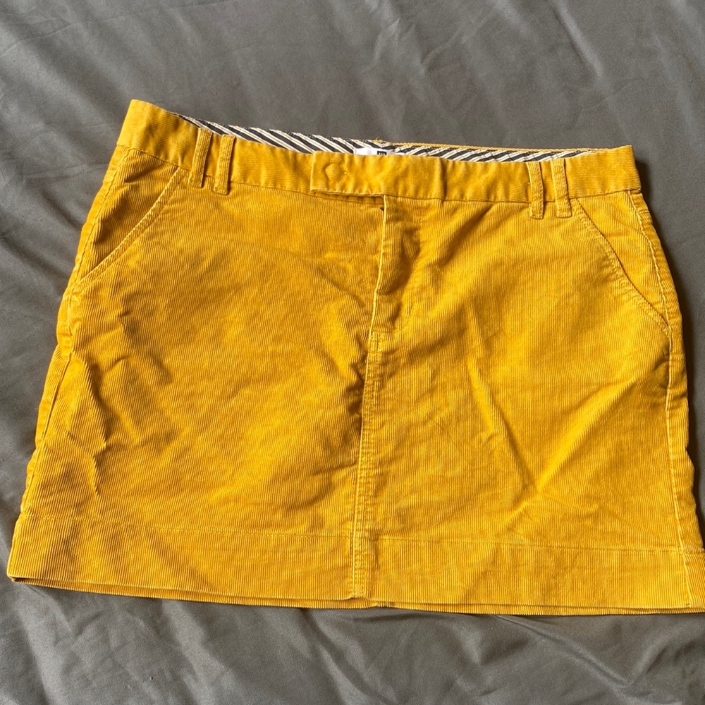 Yellow Gap mini skirt